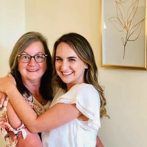 Meet your Posher, Michele